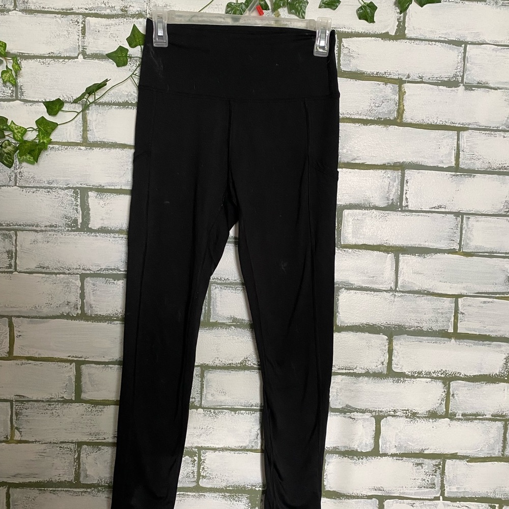 aerie leggings with pocket